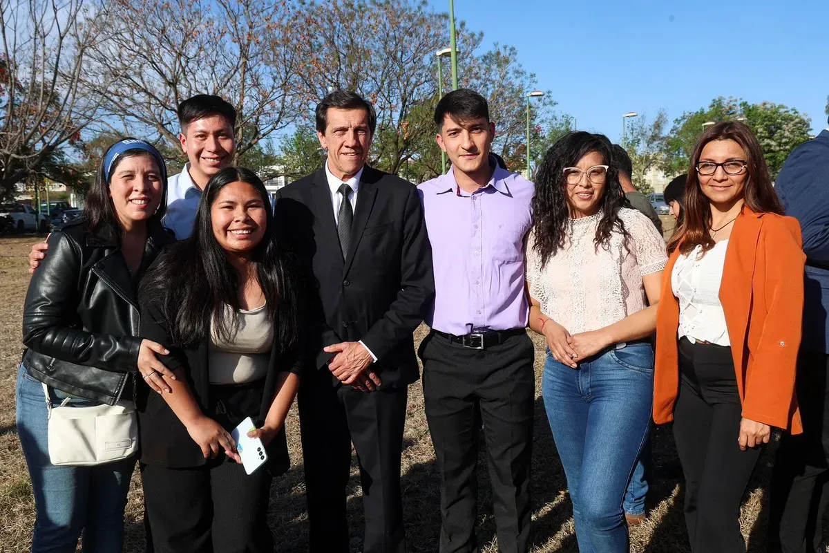 WhatsApp Image 2025-10-03 at 08.58.15