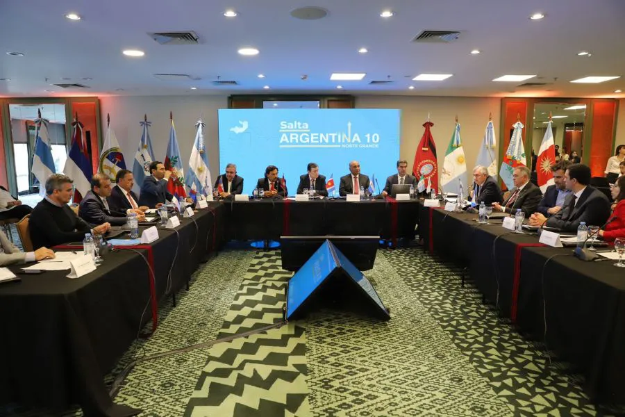 81674-en-la-reunion-del-norte-grande-se-aseguro-la-provision-de-combustible-para-las-economias-regionales-20220408192832