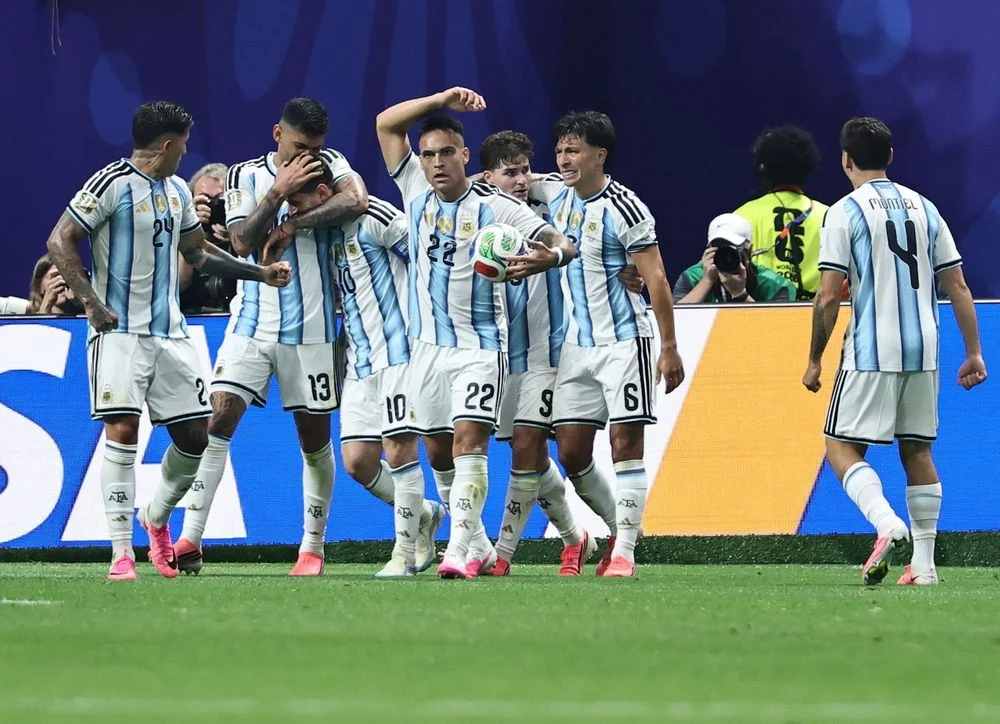 la-seleccion-argentina-y-una-haz